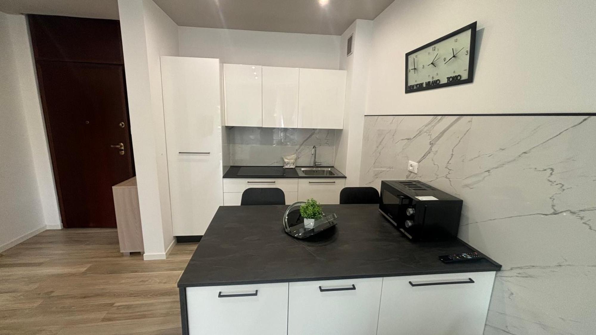 Ba - Arco 5 - Premium - Apartment Линяно Сабиадоро Екстериор снимка