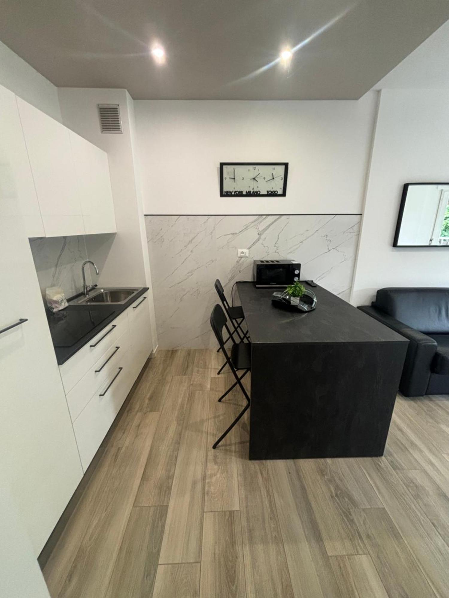 Ba - Arco 5 - Premium - Apartment Линяно Сабиадоро Екстериор снимка
